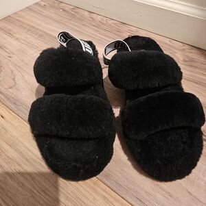 UGG Black Fluffy Slippers